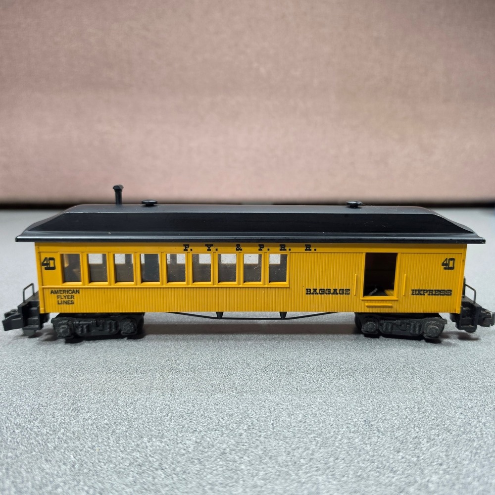 American Flyer Baggage Passenger Car S Scale 40 Yellow FY & PRR Express
